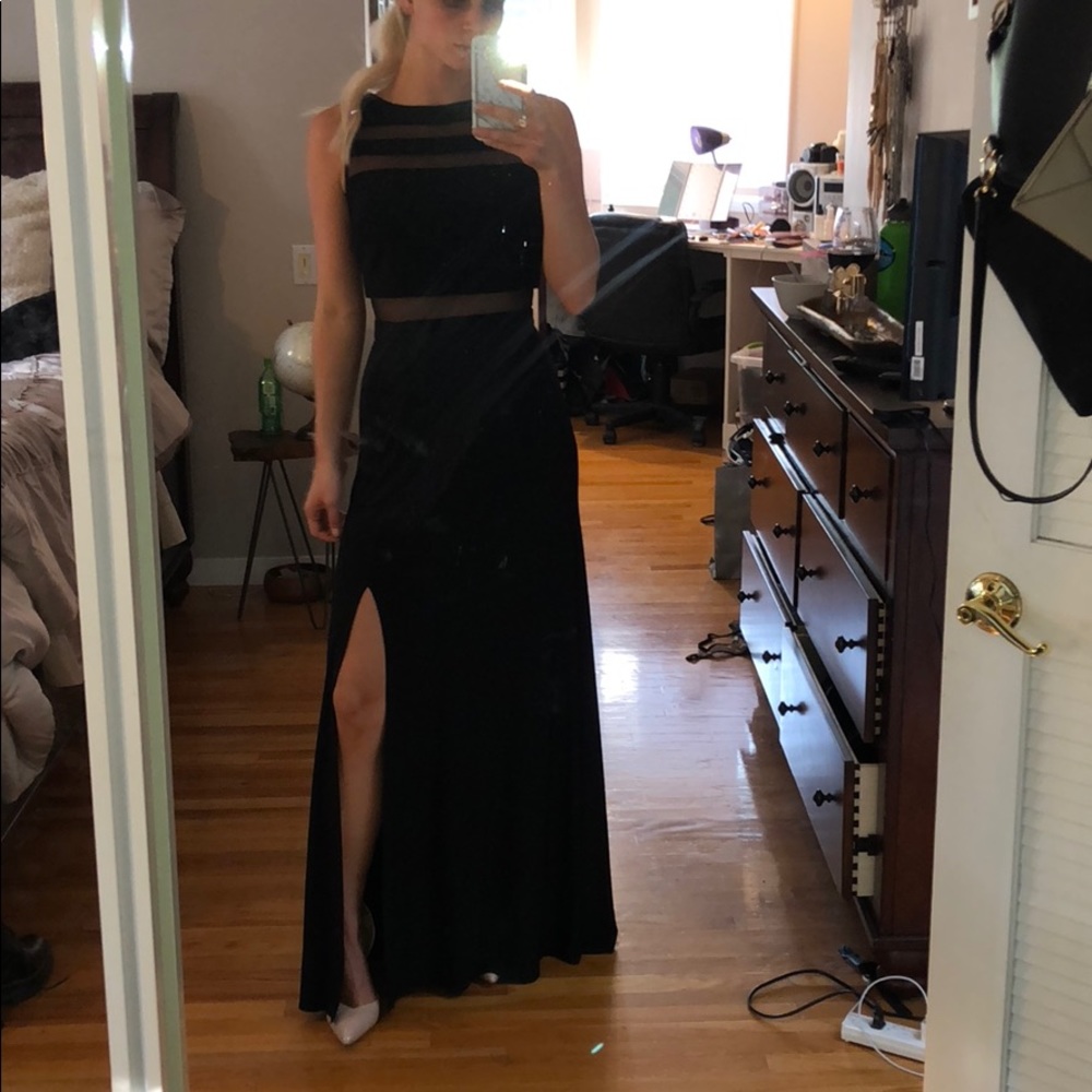 Black evening dress size small